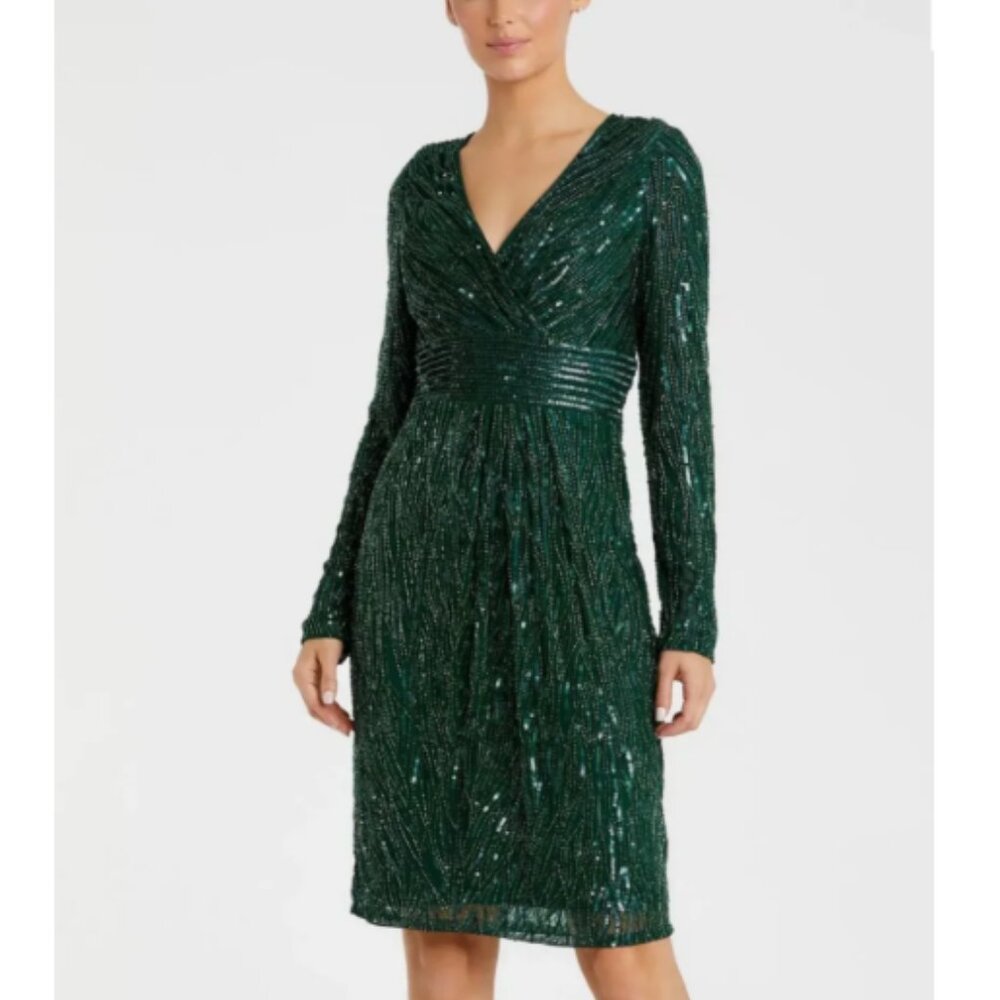 Mac Duggal NWT  Green Sequined Structured Bishop Sleeve  - Never Worn! Size 16